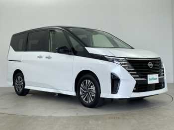 日産 セレナ e－パワー ハイウェイスター V 登録未使用車 純正12.3型ナビ 全方位カメラ