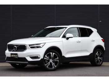 ボルボ ボルボ ＸＣ４０ B4 AWD インスクリプション