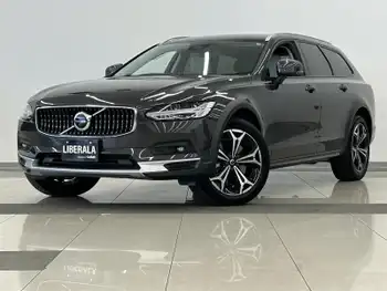 ボルボ Ｖ９０ クロスカントリー B5 AWD プロ Googleナビ　全周囲カメラ　HUD　ACC　AHB