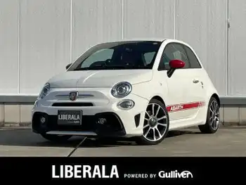 アバルト ５９５ ツーリズモ ディスプレイオーディオ 衝突軽減 革シート
