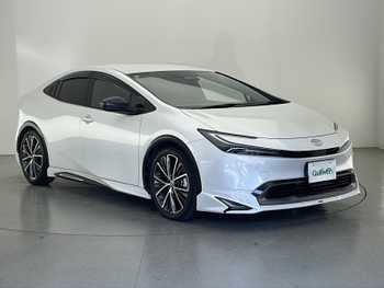 トヨタ プリウス Z 純正ナビ セーフティセンス 寒冷地仕様 ETC