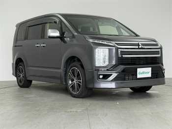三菱 デリカＤ：５ アーバンギア Pエディション 電動ステップ 本革シート 11型ナビ 全方位