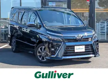 トヨタ ヴォクシー ZS 煌Ⅲ 純正ナビ/バックカメラ/パワスラ/クルコン