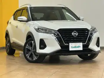 日産 キックス X ツートーンインテリアED 禁煙車 9型ナビ 全方位 デジタルミラー ETC