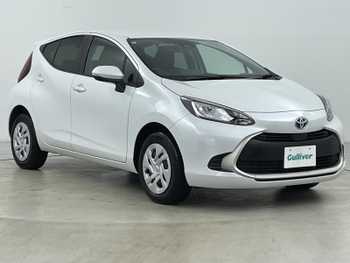 トヨタ アクア G 純正ディスプレイオーディオ・バックカメラ