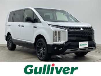 三菱 デリカＤ：５ シャモニー 登録済未使用車 全周囲カメラ 両側電動
