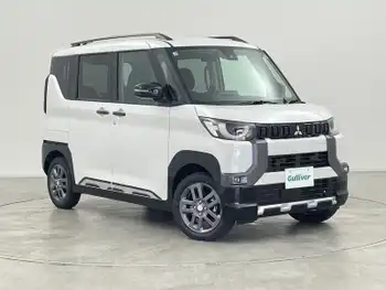 三菱 デリカミニ T プレミアム 届出済未使用車 純正9型ディスプレイ 禁煙