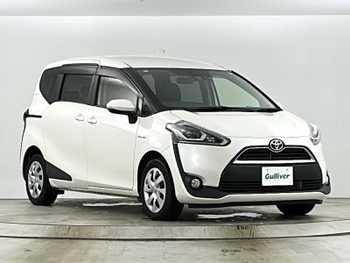 トヨタ シエンタ ハイブリッド G クエロ 純正7型ナビ ETC2.0 ドラレコ 衝突軽減