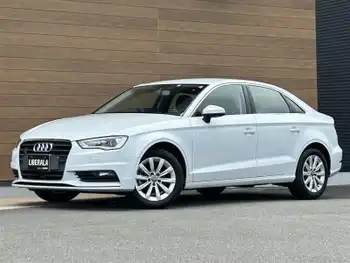 アウディ Ａ３ セダン 1．4 TFSI ACC Bカメラ アドバンスキー ETC