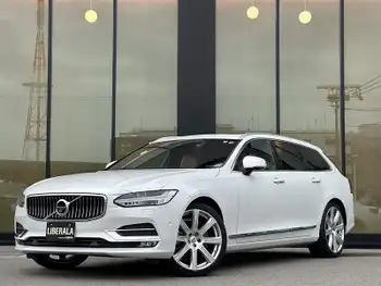 ボルボ Ｖ９０ T6 AWD インスクリプション