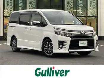 トヨタ ヴォクシー ZS 煌Ⅱ 社外ナビ 後席用モニター 両側パワスラ