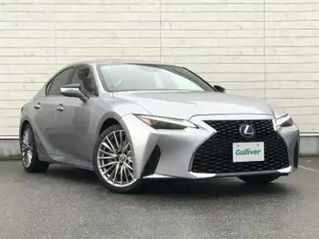 レクサス ＩＳ 300h バージョンL 純正ナビ 全周囲 衝突軽減 革シート