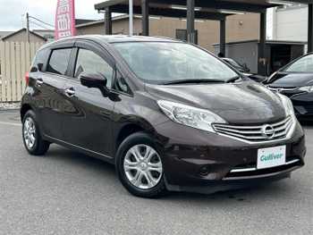 日産 ノート メダリスト X FOUR