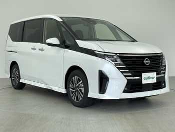 日産 セレナ e－パワー ハイウェイスター V 登録済未使用車 純正12.3インチナビ Pスラ