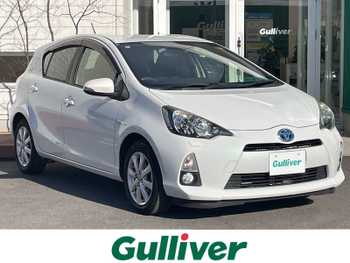 トヨタ アクア S 純正ナビTV Bカメ プッシュ LED 夏冬タイヤ