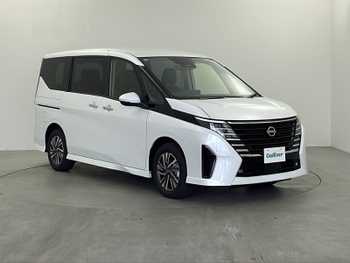 日産 セレナ e－パワー ハイウェイスター V 登録済未使用車 純正12.3型ナビ 両側電動