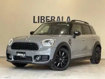 ＭＩＮＩ ミニ クロスオーバー クーパー D コーンウォールED 1オナ 純正ナビ  Bカメラ 半革 Pバックドア