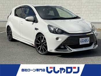 トヨタ アクア G G’s 禁煙車 ライムホワイト 純正17インチアルミ
