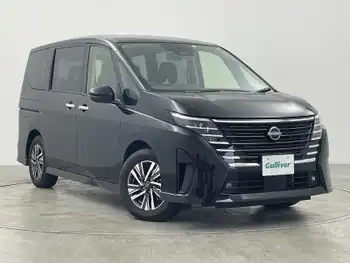 日産 セレナ ハイウェイスター V