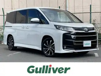 トヨタ ノア ハイブリッド S－Z 10型DA 14型後席モニター HUD デジタル