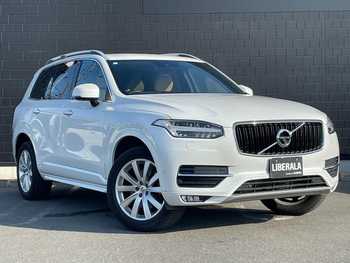 ボルボ ＸＣ９０ T5 AWD モーメンタム