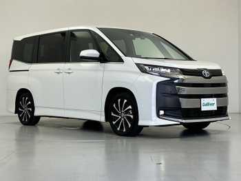 トヨタ ノア ハイブリッド S－Z 後席モニタ ユニバーサルステップ 三眼LED