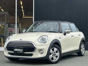 ＭＩＮＩ ミニ クーパー D インテリジェントS コンフォートA 純ナビ