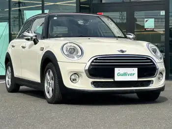 ＭＩＮＩ ミニ クーパー D インテリジェントS コンフォートA 純ナビ