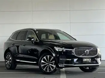ボルボ ボルボ ＸＣ６０ アルティメット B5 AWD Googleモデル 茶革 シH ベンチレーション