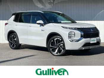 三菱 アウトランダー ＰＨＥＶ P 革シート 純正ナビフルセグ BOSEスピーカー