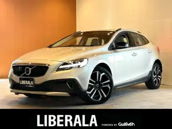 ボルボ Ｖ４０ クロスカントリー T5 AWD モメンタム