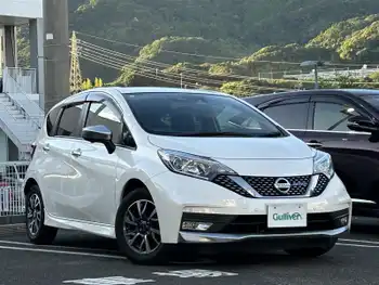 日産 ノート オーテック ◯純正SDナビ◯衝突軽減◯車線逸脱