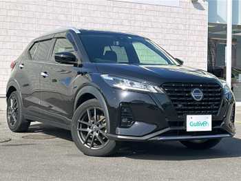 日産 キックス X 9インチナビ/全方位カメラ/フルセグTV