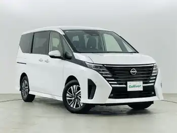 日産 セレナ e－パワー ハイウェイスター V 登録済未使用車 純正ナビ 後席モニター ETC