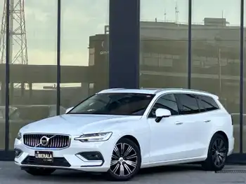 ボルボ Ｖ６０ T5 インスクリプション