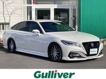 トヨタ クラウン ハイブリッド RS Four 車高調 エアロ マフラー 20AW 革調Sカバー