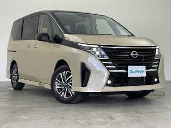 日産 セレナ e－パワー ハイウェイスター V 登録済未使用車 純正ナビ 衝突軽減 全方位