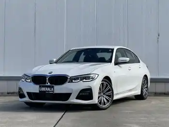 ＢＭＷ ３２０ｄ xDrive Mスポーツ