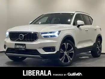 ボルボ ＸＣ４０ T4 AWD インスクリプション 9インチタッチスクリーン式ディスプレイ