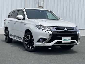 三菱 アウトランダー ＰＨＥＶ G プレミアムパッケージ 純正9型ナビ 全周囲 ETC 社外後席モニター