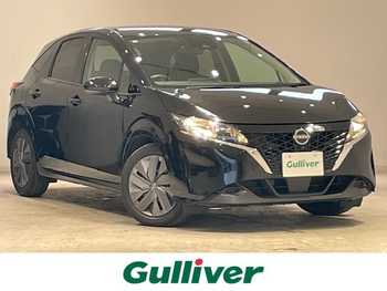 日産 ノート  4WD バックカメラ ハンドルヒーター