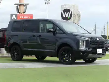 三菱 デリカＤ：５ シャモニー 登録済未使用車 全方位 11型純正ナビ TV BT