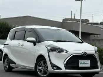 トヨタ シエンタ ハイブリッド ファンベースG 純正SDナビ 全方位カメラ　セーフテセンス