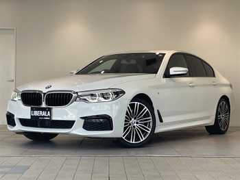 ＢＭＷ ５２３ｉ Mスポーツ アダプティブLED HUD 360度カメラ ACC