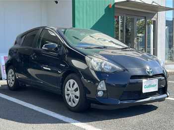 トヨタ アクア G