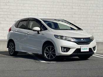 ホンダ フィット ハイブリット Sパッケージ 4WD 純正ナビ Bカメ クルコン 冬タイヤ