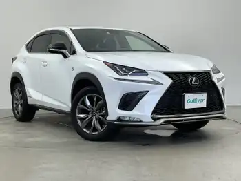 レクサス ＮＸ 300h Fスポーツ SR パノラミックビュー PCS LCC BSM PKSB