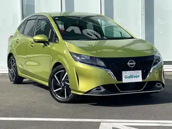 日産 ノート X 福祉車両 助手席回転シート 9インチナビ