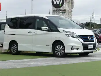 日産 セレナ e－パワー ハイウェイスター V