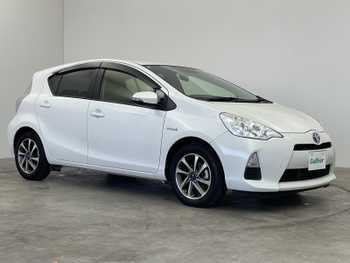 トヨタ アクア S